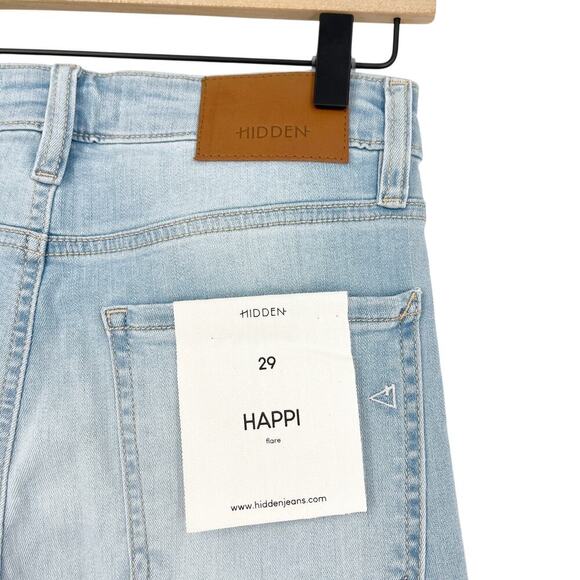 Hidden Jeans Happi Flare Jean Distressed Knee Light Wash Size 29 NEW NWT - Picture 6 of 8